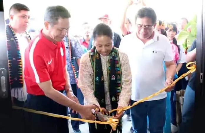 Sinergi BUMN Hadirkan Rumah Kreatif di Labuan Bajo Sinergi BUMN Hadirkan Rumah Kreatif di Labuan Bajo