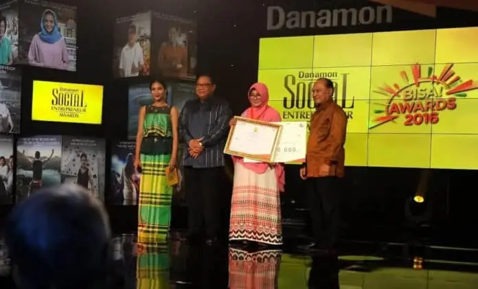 Menkop: Entrepreneur Pahlawan Pembangunan Ekonomi Menkop: Entrepreneur Pahlawan Pembangunan Ekonomi