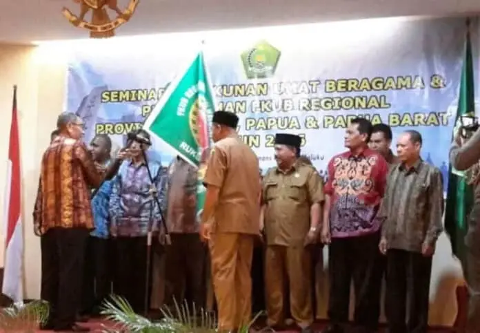 Sekjen Kemenag Kukuhkan FKUB Regional Maluku-Papua