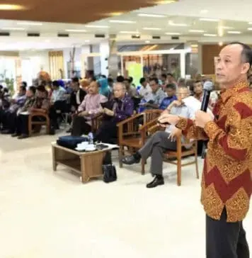 UU LKM Perjelas Status Lembaga Keuangan