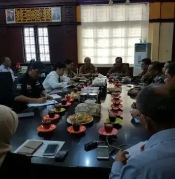 1.082 UKM Korban Gempa Aceh Dapat Restrukturisasi Kredit 1.082 UKM Korban Gempa Aceh Dapat Restrukturisasi Kredit