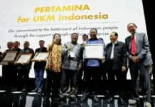 Menteri Puspayoga Raih Penghargaan dari Pertamina Menteri Puspayoga Raih Penghargaan dari Pertamina
