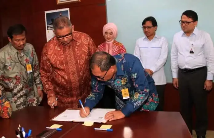 PLN Manfaatkan Energi Pembangkit Sampah 100 MW PLN Manfaatkan Energi Pembangkit Sampah 100 MW