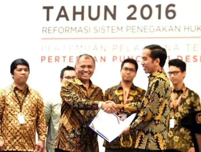 Pemberantasan Korupsi, Presiden Jokowi: Saya Dukung Penguatan KPK Pemberantasan Korupsi, Presiden Jokowi: Saya Dukung Penguatan KPK