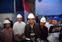 Presiden Jokowi di NTT: Tidak Perlu Khawatir Kekurangan Listrik Lagi Presiden Jokowi di NTT: Tidak Perlu Khawatir Kekurangan Listrik Lagi
