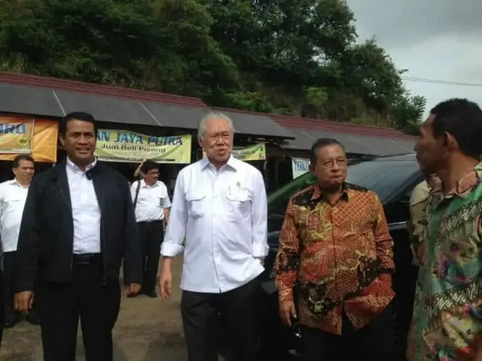 Sistem Resi Gudang Cianjur Jadi Percontohan Petani Sistem Resi Gudang Cianjur Jadi Percontohan Petani