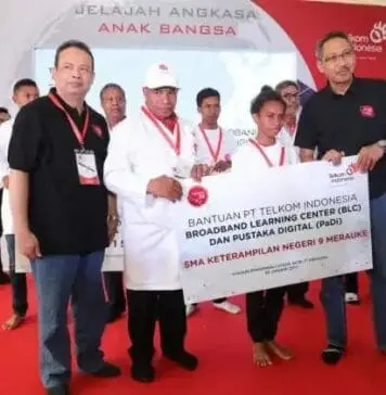 Jelang Peluncuran Satelit, Telkom Undang Siswa Ikuti Jelajah Angkasa Jelang Peluncuran Satelit, Telkom Undang Siswa Ikuti Jelajah Angkasa