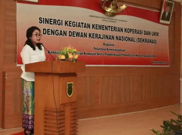 Kemenkop-Dekranas Gelar Pelatihan Kewirausahaan di Berau Kemenkop-Dekranas Gelar Pelatihan Kewirausahaan di Berau