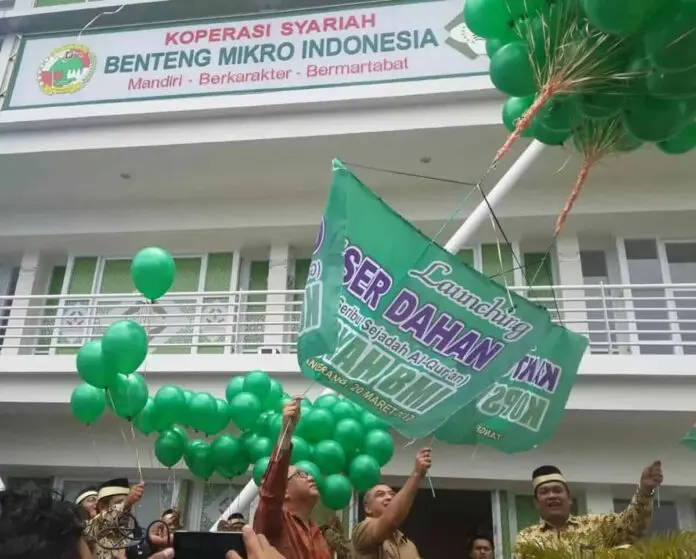 Kontribusi Koperasi Terhadap PDB Diproyeksikan Terus Meningkat Kontribusi Koperasi Terhadap PDB Diproyeksikan Terus Meningkat