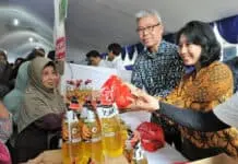 Kemenkop Gelar Pasar Murah dan Bazaar Ramadhan Kemenkop Gelar Pasar Murah dan Bazaar Ramadhan