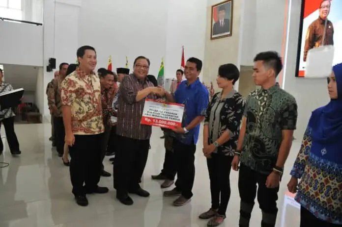 Pemda Diminta Kembangkan UKM Center Pemda Diminta Kembangkan UKM Center