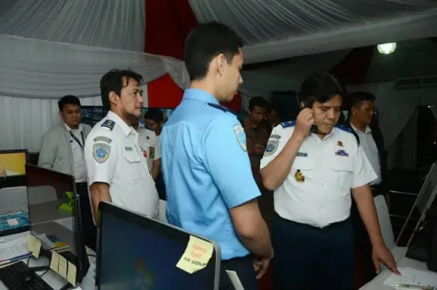 Secara mendadak Dirjen Perhubungan Udara Memantau Posko Arus Mudik Bandara Soetta