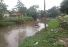 FRPBA Kembali Mencari Orang Hanyut di Sungai Pesanggrahan FRPBA Kembali Mencari Orang Hanyut di Sungai Pesanggrahan