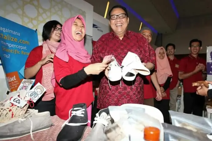 Menkop Dorong Wirausaha Muda "Naik Kelas" Menkop Dorong Wirausaha Muda "Naik Kelas"
