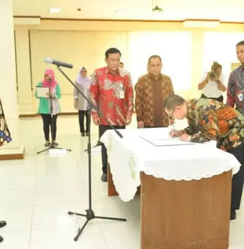 Jaenal Aripin Dilantik Jadi Direktur Pembiayaan Syariah LPDB