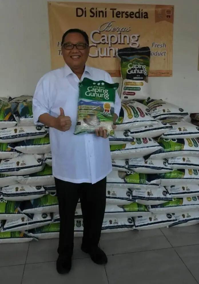 Menkop UKM Tinjau BUMR Pangan di Sukabumi Menkop UKM Tinjau BUMR Pangan di Sukabumi