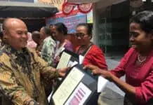 Kemenkop UKM Resmikan Pasar Rakyat Paliwadan NTT Kemenkop UKM Resmikan Pasar Rakyat Paliwadan NTT