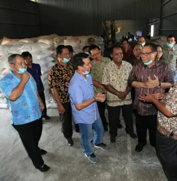 Serap Gabah di Atas HPP, Menkop Apresiasi KUD di Klungkung Serap Gabah di Atas HPP, Menkop Apresiasi KUD di Klungkung