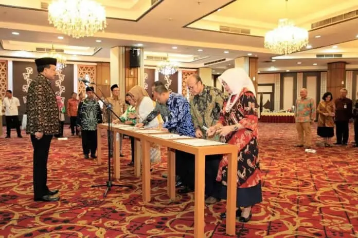 Revolusi Mental Untuk Tingkatkan Kinerja ASN Revolusi Mental Untuk Tingkatkan Kinerja ASN