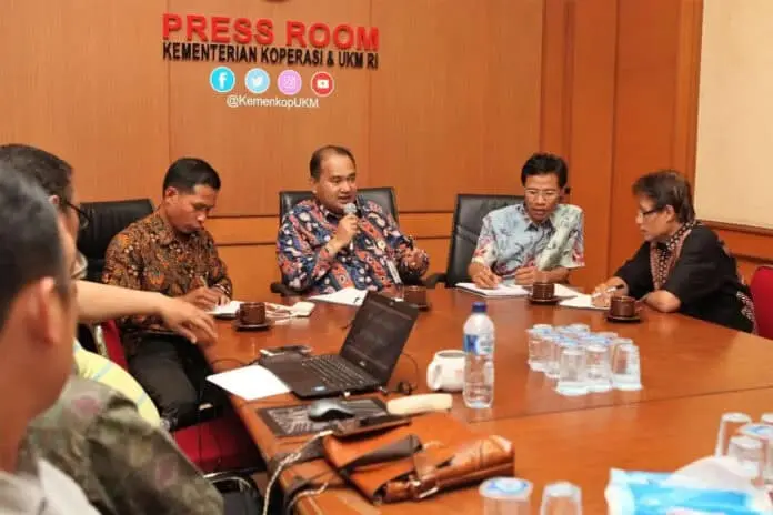 Perkuat Jaringan Bisnis, Koperasi Didorong Melakukan Spin Off Perkuat Jaringan Bisnis, Koperasi Didorong Melakukan Spin Off