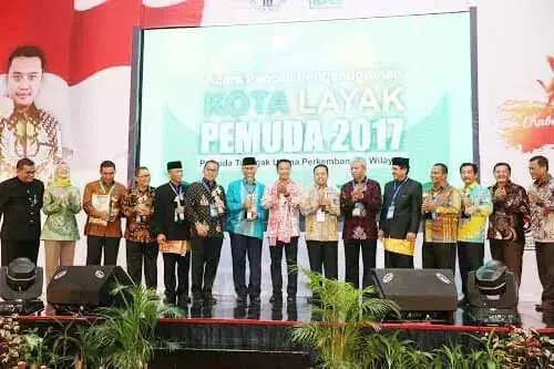 Menpora Gelorakan Kembali Semangat Sumpah Pemuda Menpora Gelorakan Kembali Semangat Sumpah Pemuda