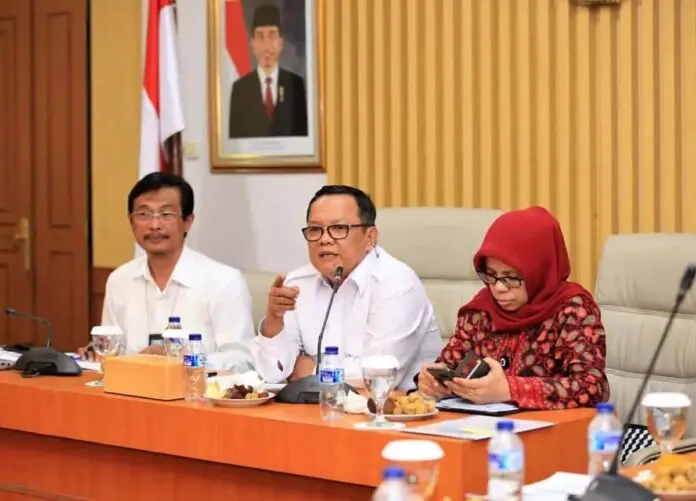 Kemenkop-UI Kembangkan Pusat Informasi Bisnis dan Data UMKM Kemenkop-UI Kembangkan Pusat Informasi Bisnis dan Data UMKM