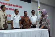 Kemenkop Dukung Kopdit Membentuk Holding Usaha Kemenkop Dukung Kopdit Membentuk Holding Usaha