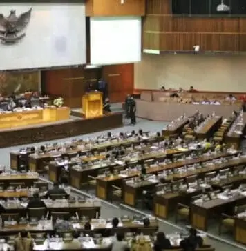 Bahas Pabrik Petasan, Menakertrans Tidak Hadiri Raker dengan DPR RI