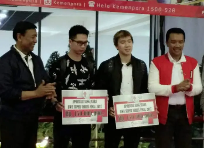 Menpora Berikan Bonus Kepada Kevin/Marcus Menpora Berikan Bonus Kepada Kevin/Marcus