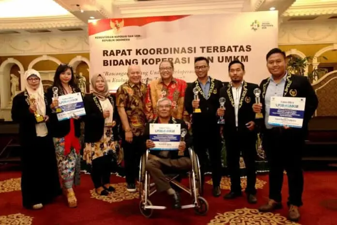 WP Award 2017, Kemenkop Beri Penghargaan 7 UKM WP Award 2017, Kemenkop Beri Penghargaan 7 UKM