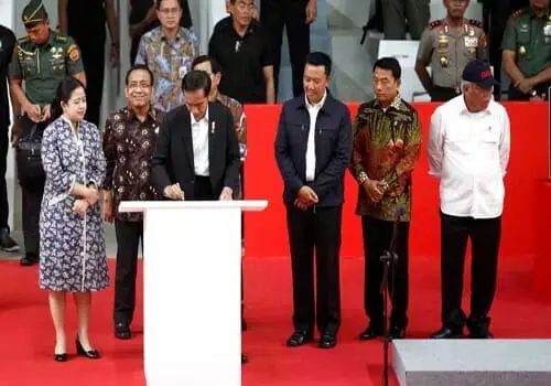 Presiden Jokowi Resmikan Istora Senayan Presiden Jokowi Resmikan Istora Senayan