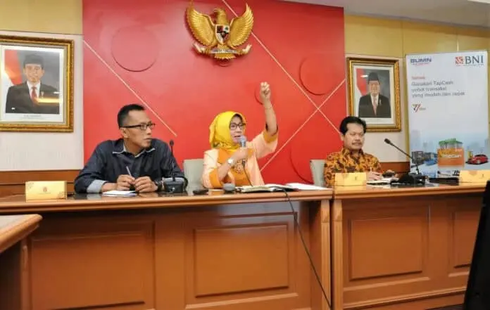 Kemenkop Tegaskan Sertifikasi Penting untuk Tingkatkan Kinerja KSPPS/USPPS Kemenkop Tegaskan Sertifikasi Penting untuk Tingkatkan Kinerja KSPPS/USPPS