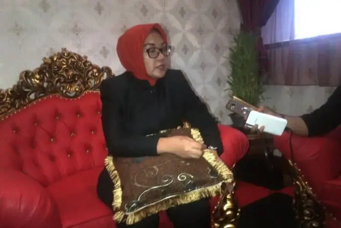 DPRD Kota Tangerang Fasilitasi Advokat Gratis untuk Masyarakat Kurang Mampu DPRD Kota Tangerang Fasilitasi Advokat Gratis untuk Masyarakat Kurang Mampu