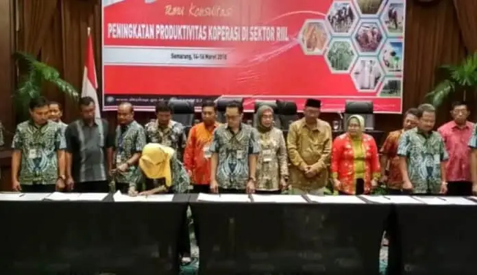 Serap Gabah, KUD Diminta Bermitra Dengan Bulog Serap Gabah, KUD Diminta Bermitra Dengan Bulog