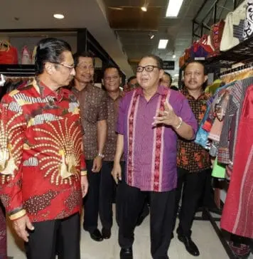 Menkop UKM Dukung Inkopkar Bangun Rumah Karyawan