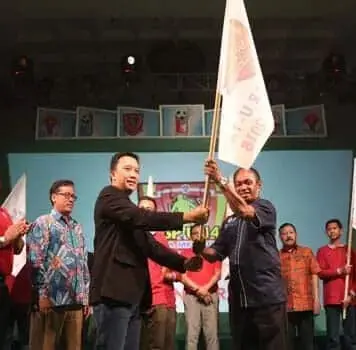 Menpora Harapkan Dukungan Dunia Usaha Untuk Pembinaan Sepakbola Usia Dini Menpora Harapkan Dukungan Dunia Usaha Untuk Pembinaan Sepakbola Usia Dini