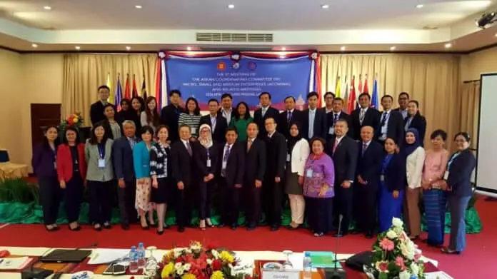 RI Pimpin Dialog Kebijakan Pengembangan Usaha Mikro di ASEAN RI Pimpin Dialog Kebijakan Pengembangan Usaha Mikro di ASEAN