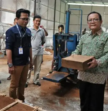 Kemenkop dan UKM Fasilitasi Koperasi Kembangkan Produk Kreatif Unggulan Berbasis Kelapa