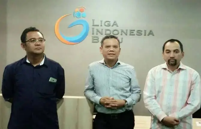 PT LIB Belum Pastikan Laga Persija vs Persib di Stdion PTIK Jakarta PT LIB Belum Pastikan Laga Persija vs Persib di Stdion PTIK Jakarta