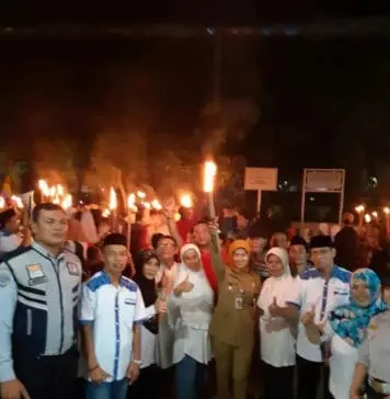 Sambut Idul Fitri 1439 Hijriyah, Camat Cipayung Ikut Meriahkan Pawai Obor Bersama Warga Lubang Buaya