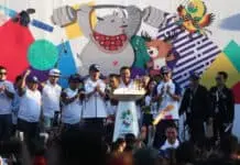 Menpora Turut Bawa Obor Asian Games di Bali Menpora Turut Bawa Obor Asian Games di Bali