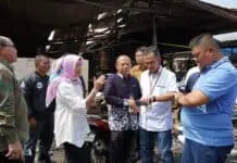 Kemenkop Akan Kucurkan Bantuan WP kepada Pedagang Korban Kebakaran Pasar Gedebage Kemenkop Akan Kucurkan Bantuan WP kepada Pedagang Korban Kebakaran Pasar Gedebage