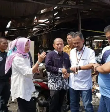 Kemenkop Akan Kucurkan Bantuan WP kepada Pedagang Korban Kebakaran Pasar Gedebage
