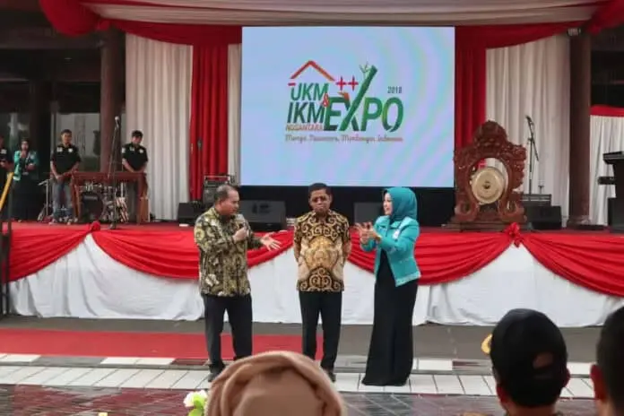 UKM Diminta Mengubah Paradigma Berpikir UKM Diminta Mengubah Paradigma Berpikir