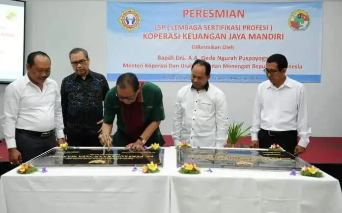 Menteri Puspayoga Resmikan Lembaga Sertifikasi Profesi Koperasi di Bali Menteri Puspayoga Resmikan Lembaga Sertifikasi Profesi Koperasi di Bali