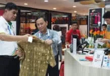 Atlet dan Official Asian Games Buru Cinderamata Khas Nusantara di Smesco Atlet dan Official Asian Games Buru Cinderamata Khas Nusantara di Smesco