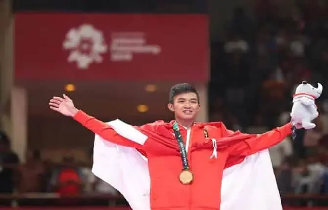 Rifky Sumbang Emas Karate Rifky Sumbang Emas Karate