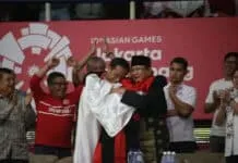 Emas Silat Satukan Jokowi dan Prabowo Emas Silat Satukan Jokowi dan Prabowo