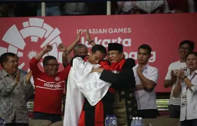 Emas Silat Satukan Jokowi dan Prabowo Emas Silat Satukan Jokowi dan Prabowo