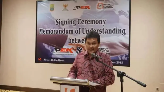 Sinergi Kemenkop Kembangkan UKM Komponen Otomotif di Karawang Sinergi Kemenkop Kembangkan UKM Komponen Otomotif di Karawang